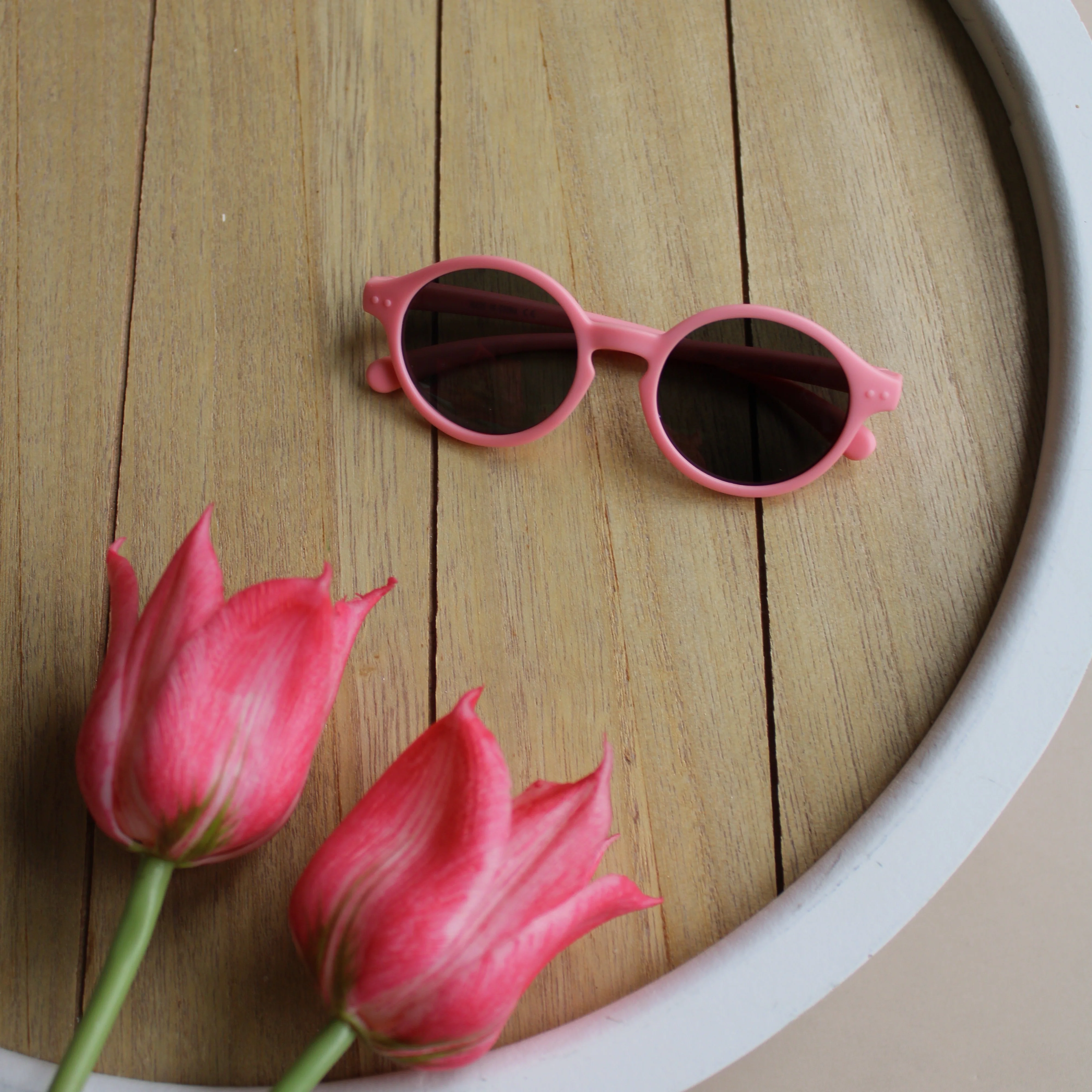 Sustainable Sunglasses - Candy Pink - Image 3