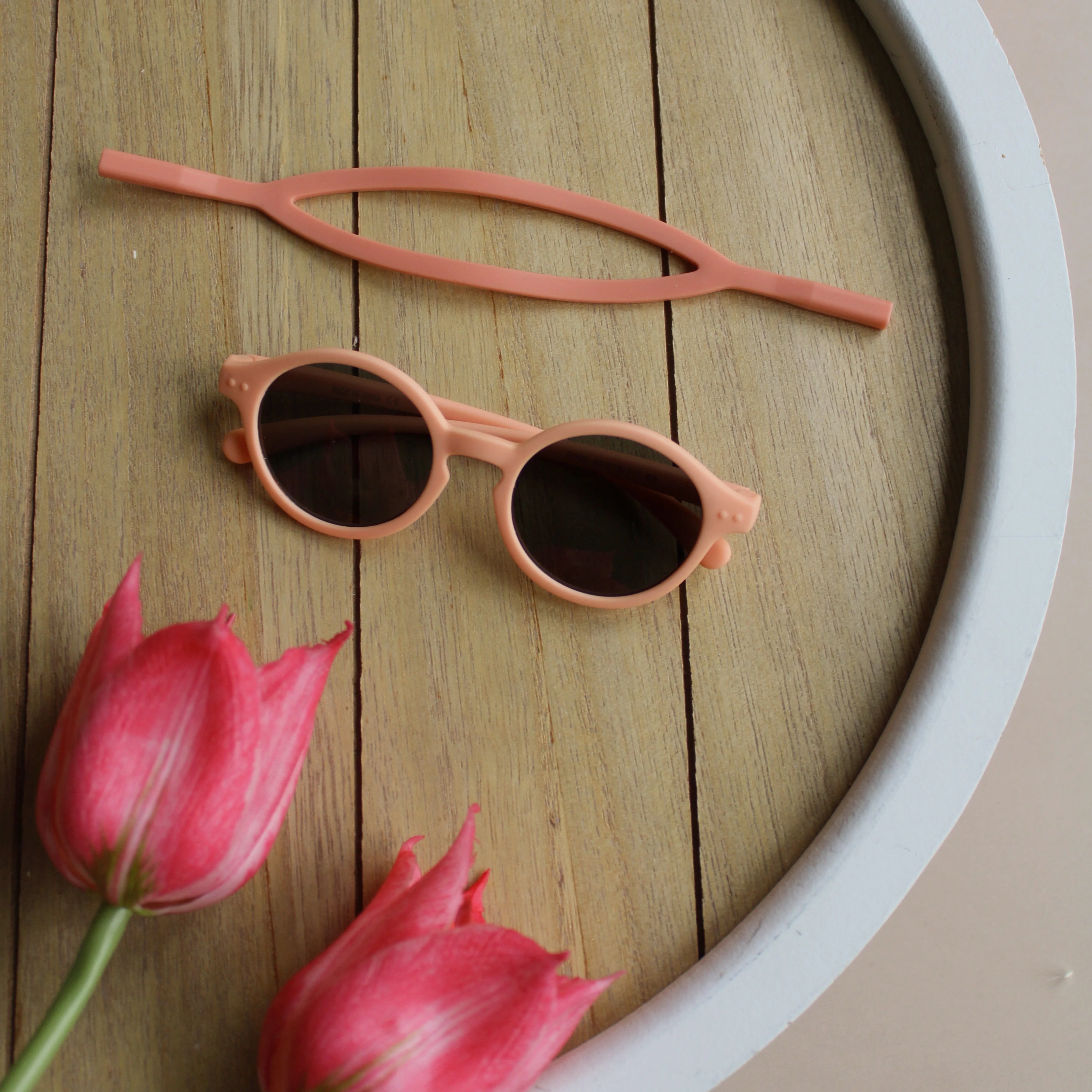 Sustainable Sunglasses - Peach - Image 4